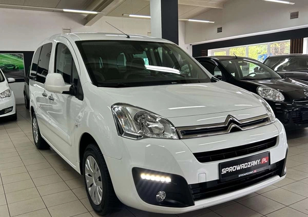 Citroen Berlingo cena 41900 przebieg: 178362, rok produkcji 2016 z Wolsztyn małe 781